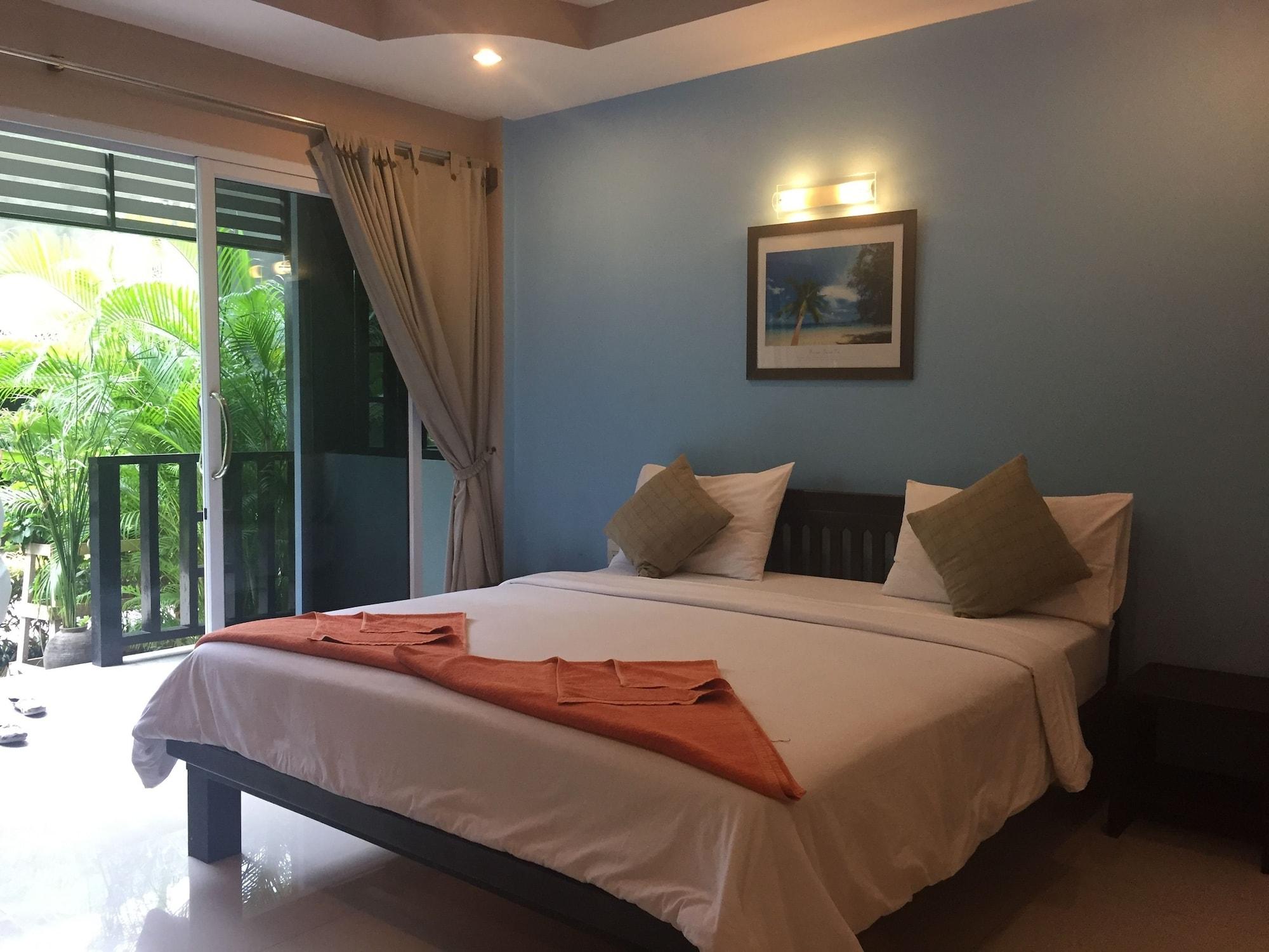 Baan Suan Ta Hotel Тау Экстерьер фото