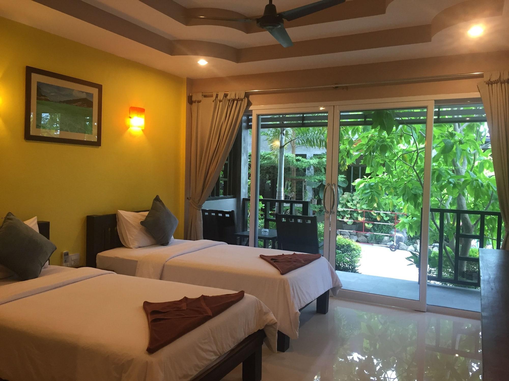 Baan Suan Ta Hotel Тау Экстерьер фото