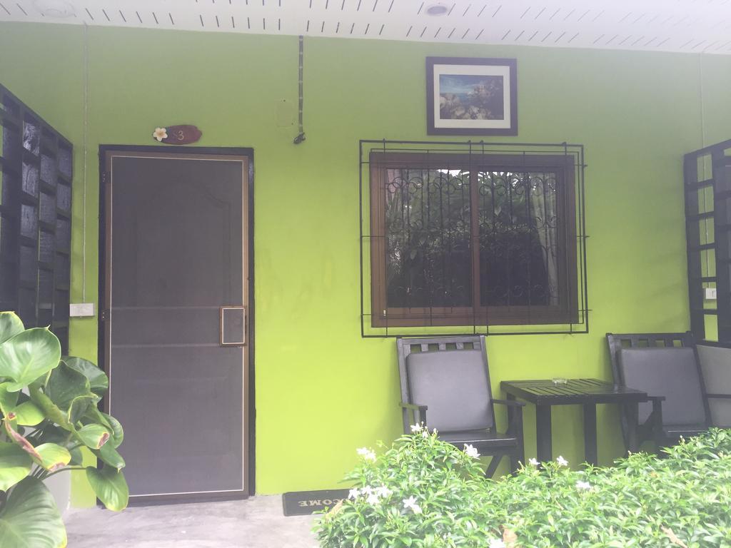 Baan Suan Ta Hotel Тау Экстерьер фото