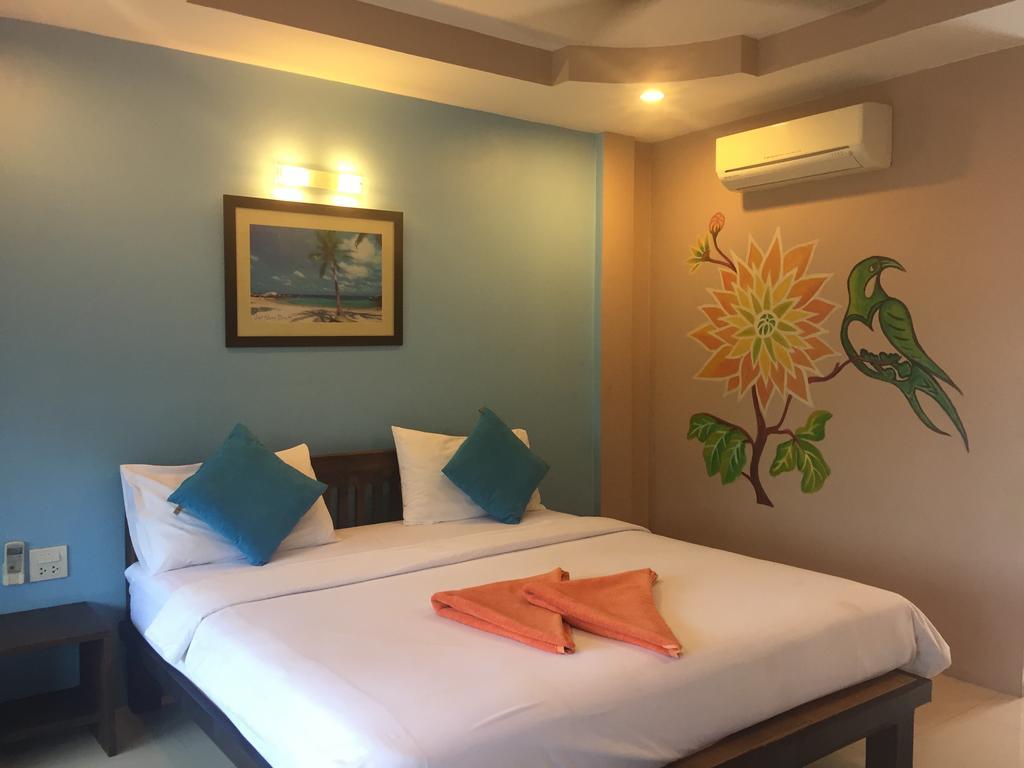 Baan Suan Ta Hotel Тау Экстерьер фото