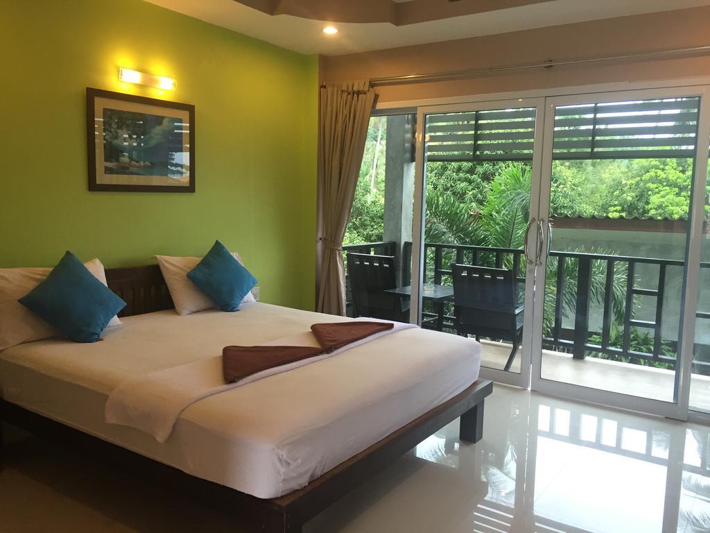 Baan Suan Ta Hotel Тау Экстерьер фото