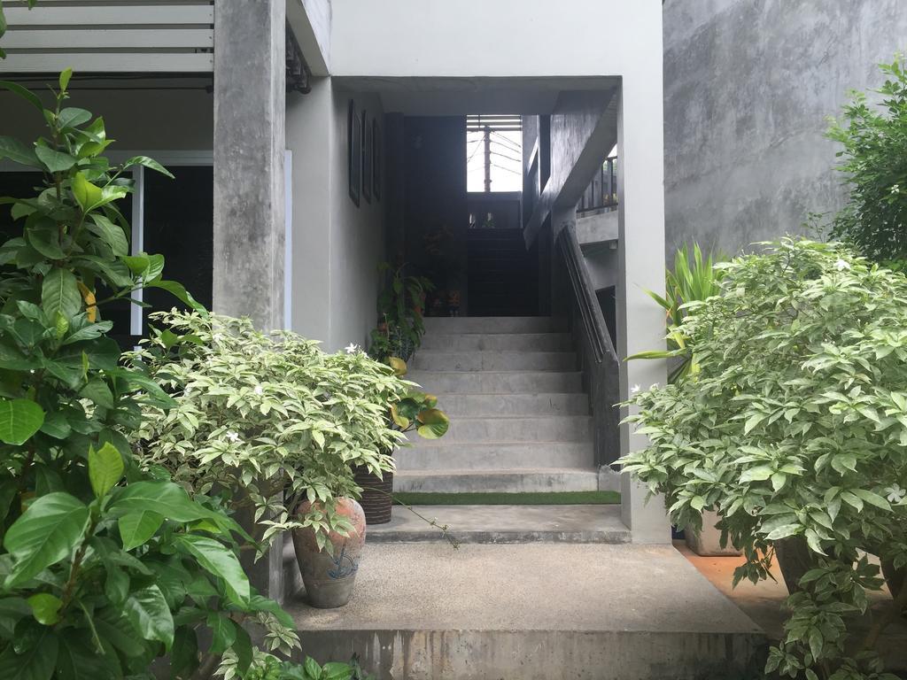 Baan Suan Ta Hotel Тау Экстерьер фото