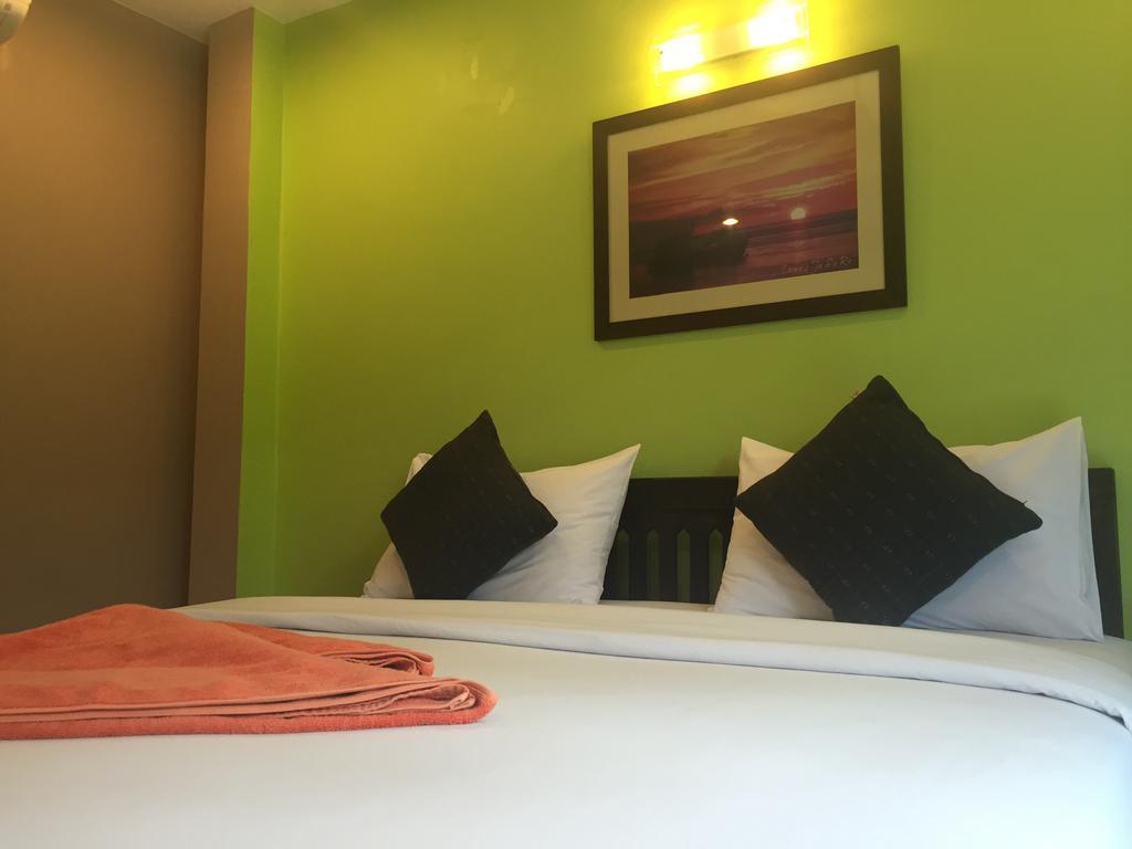 Baan Suan Ta Hotel Тау Экстерьер фото