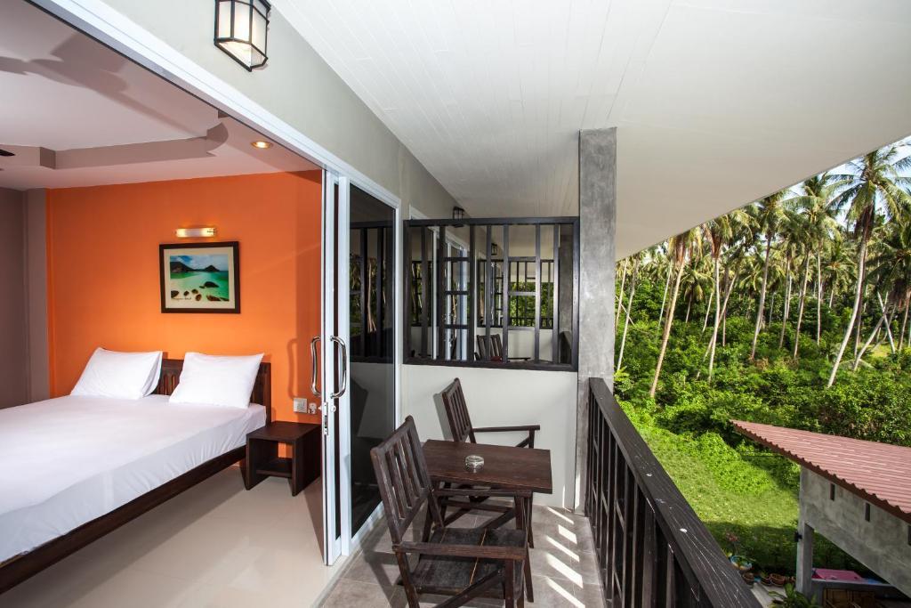 Baan Suan Ta Hotel Тау Номер фото